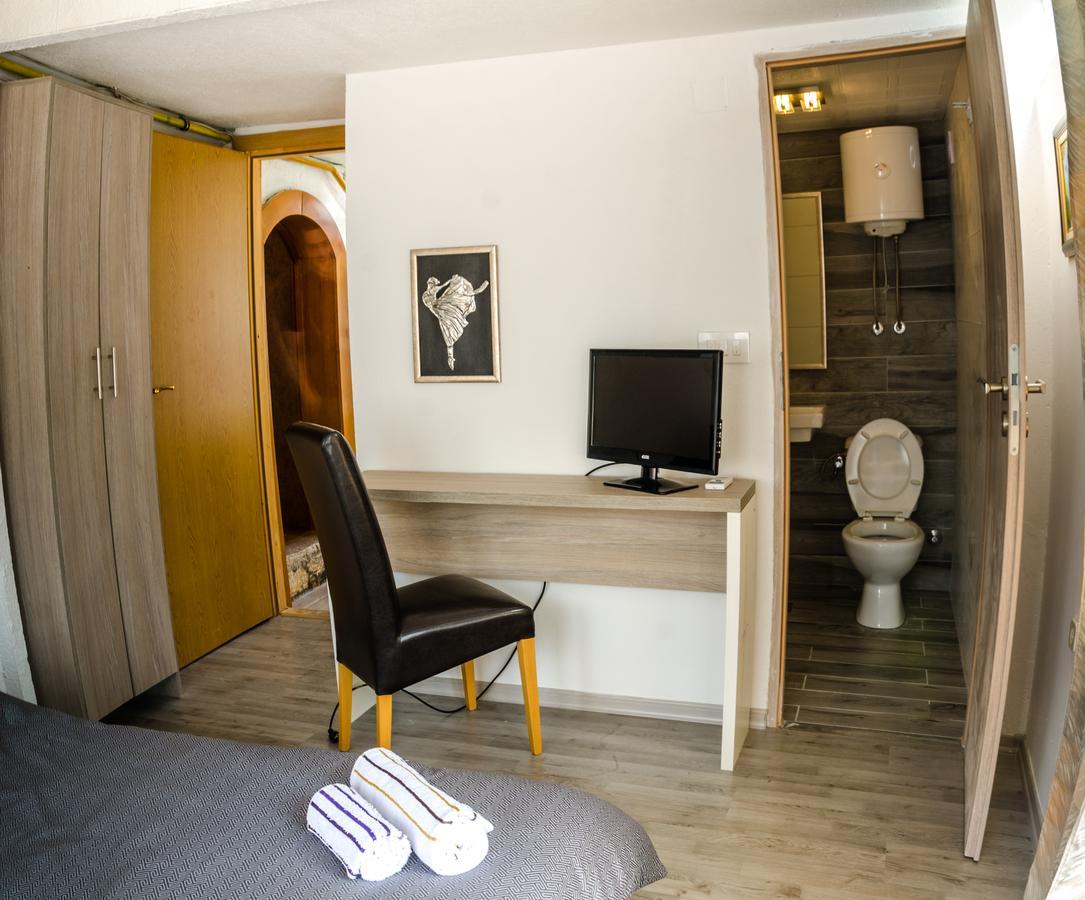 Guesthouse Unique Sarajevo Luaran gambar