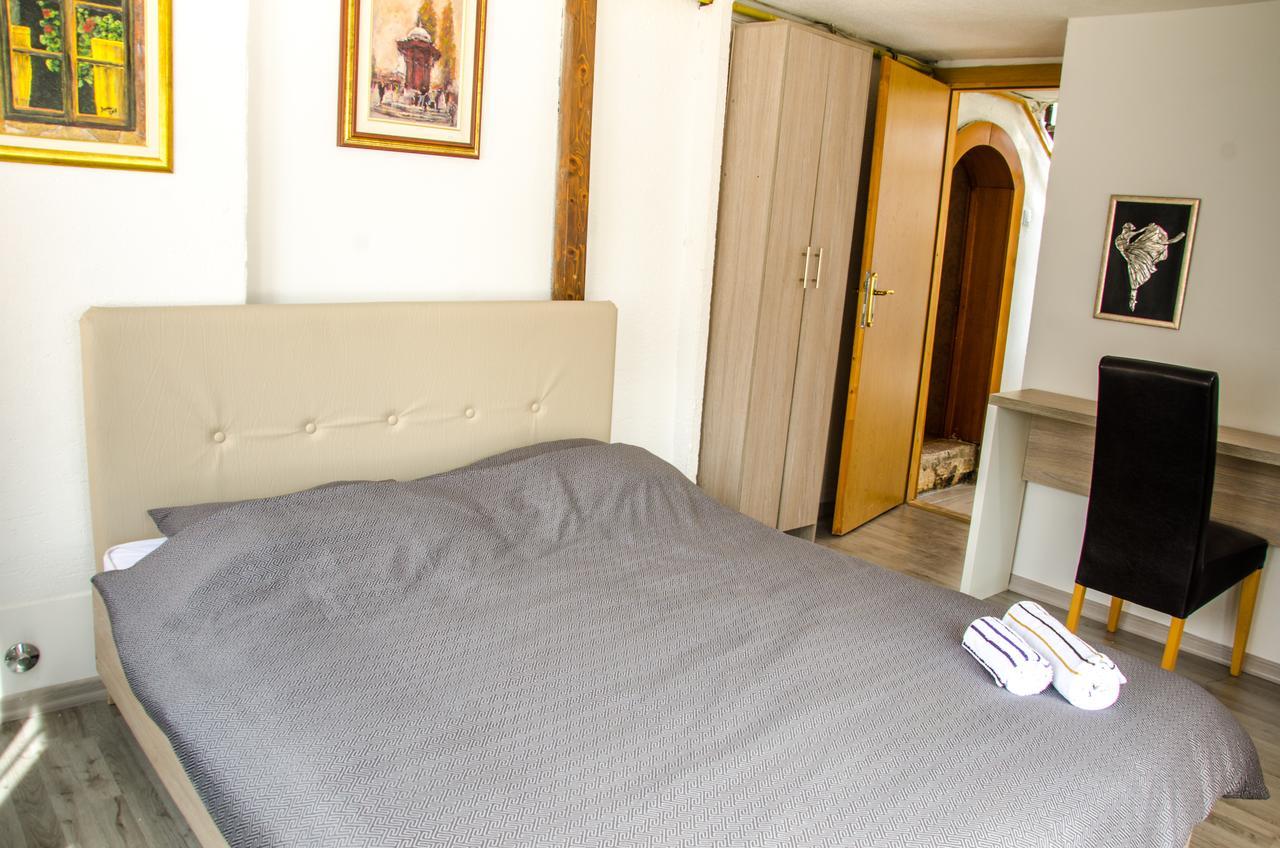 Guesthouse Unique Sarajevo Luaran gambar