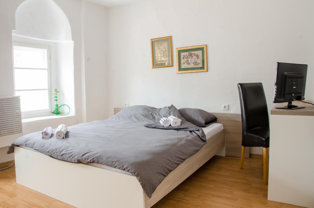 Guesthouse Unique Sarajevo Luaran gambar